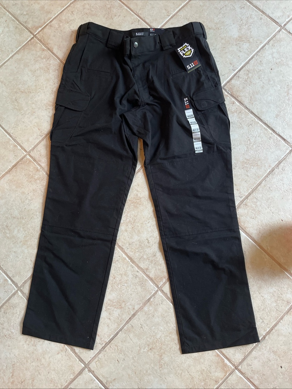 Men’s NWT  5.11 Tactical Cargo Pants in black Flex Tac Stryke #74369ABR  W40/L32